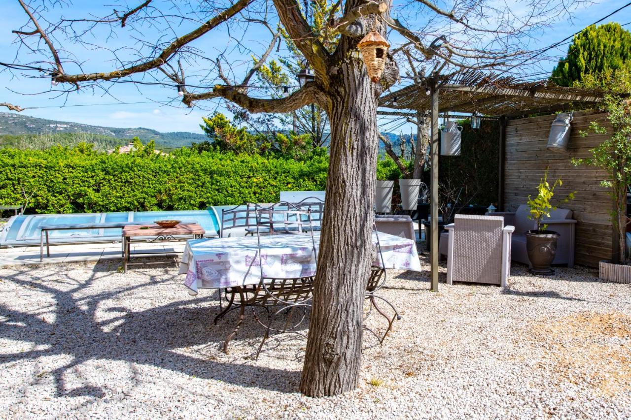 Vila Gite De La Sueur Au Bonheur La Bouilladisse Exteriér fotografie